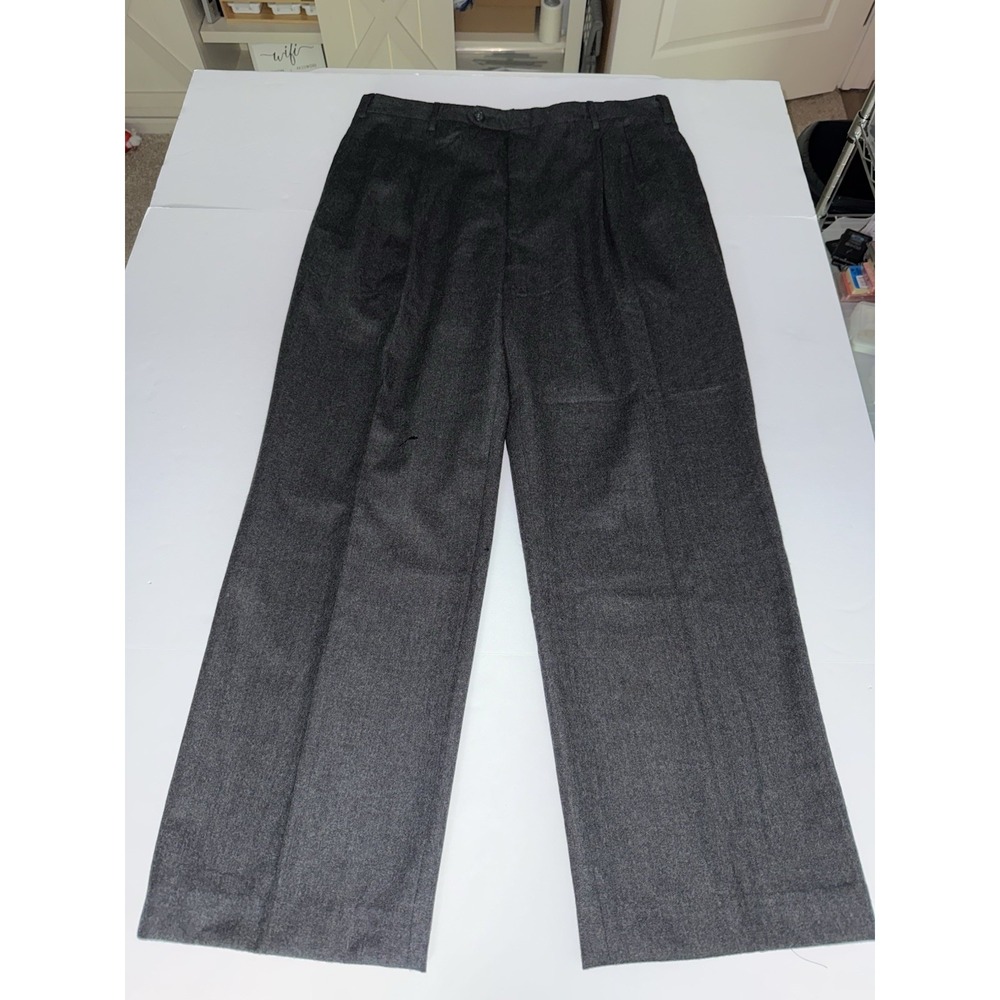JoS. A. Bank Men 36x30 Dark Gray 100% Wool Dress Pants Pleated Office Formal USA
